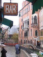 venice-bar-exterior